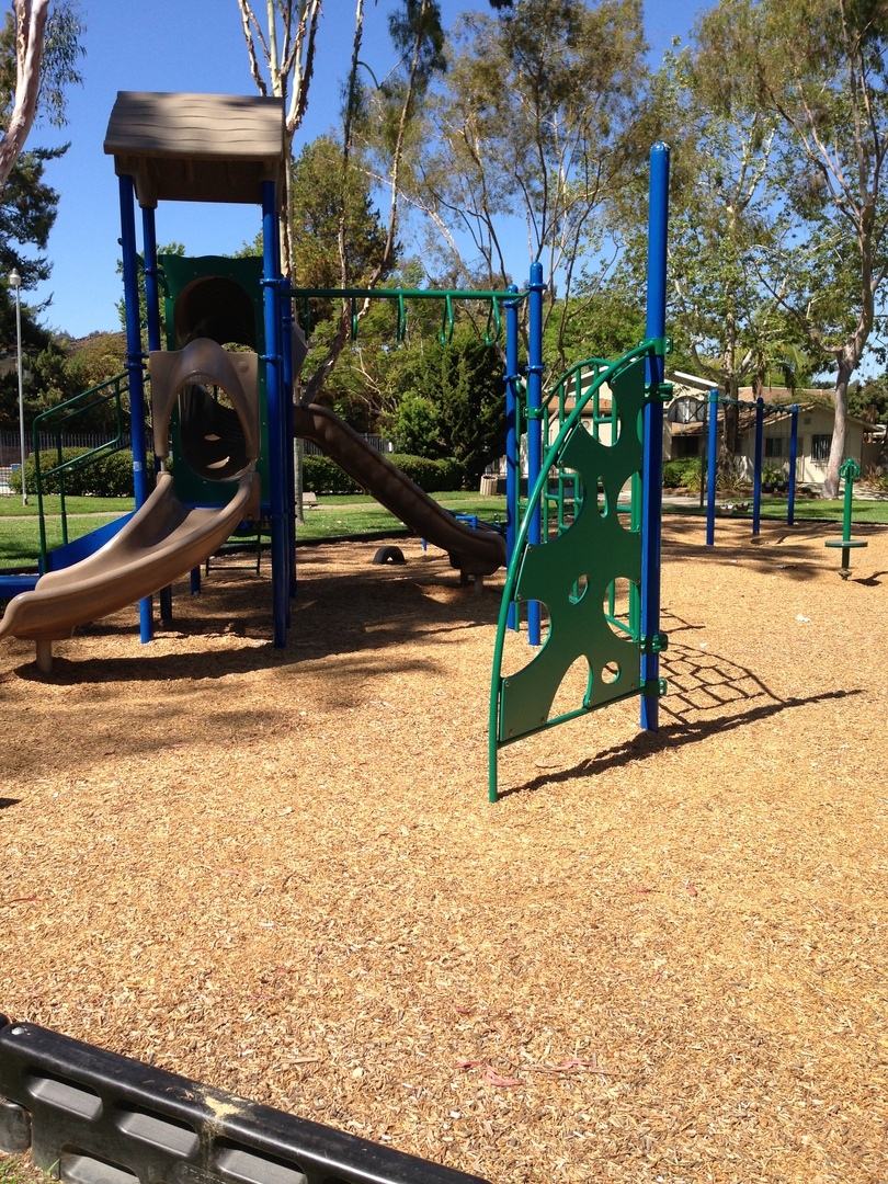 7987 Camino Huerta - San Diego - California - 2 bed, 1.5 bath rental property