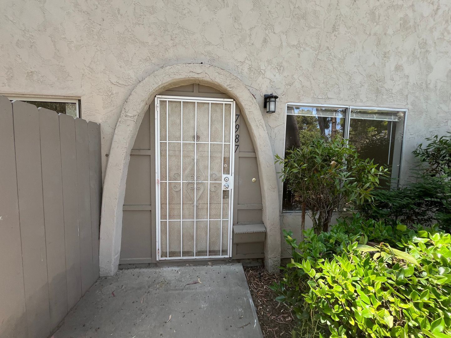 7987 Camino Huerta - San Diego - California - 2 bed, 1.5 bath rental property