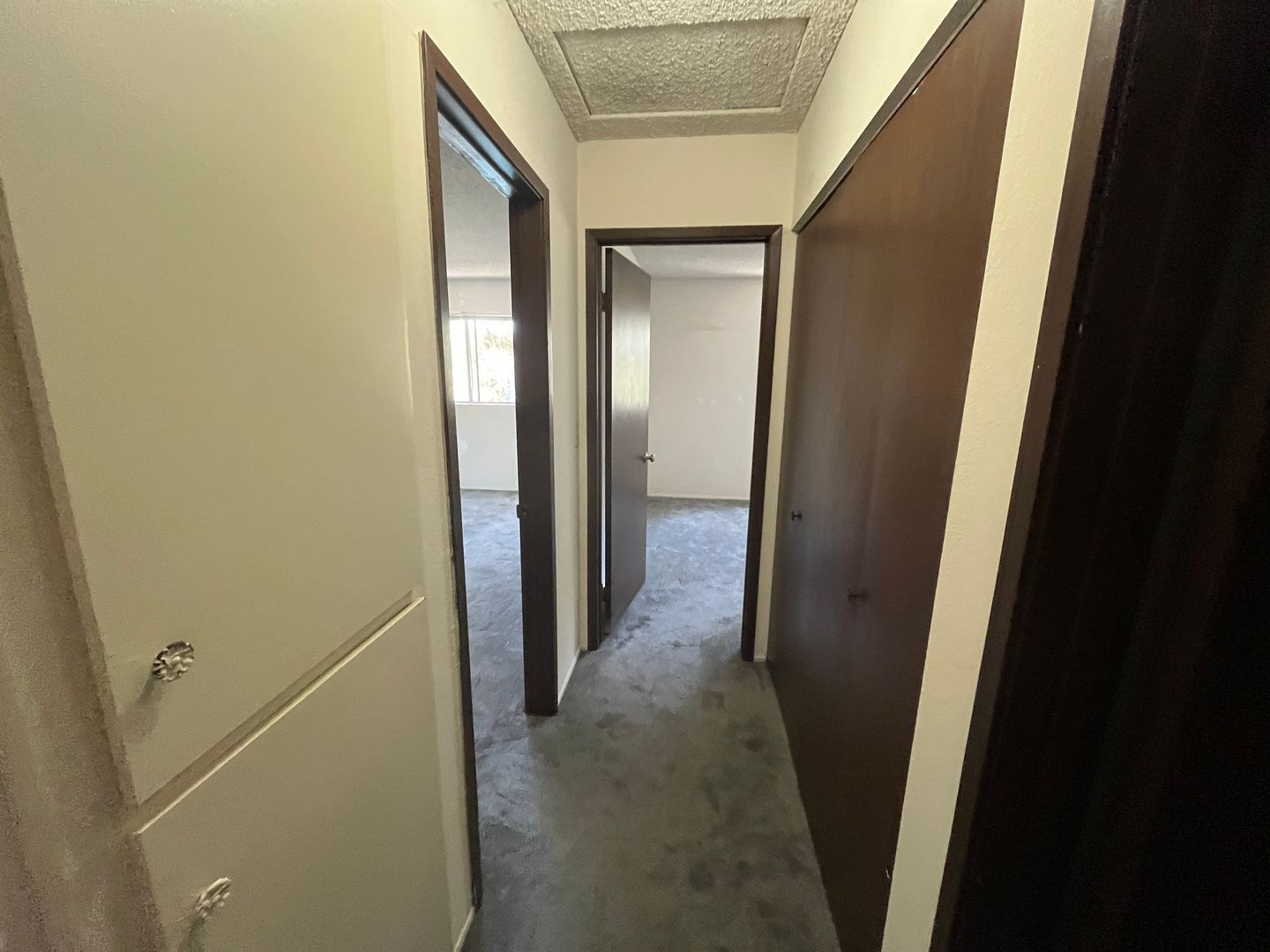 7987 Camino Huerta - San Diego - California - 2 bed, 1.5 bath rental property