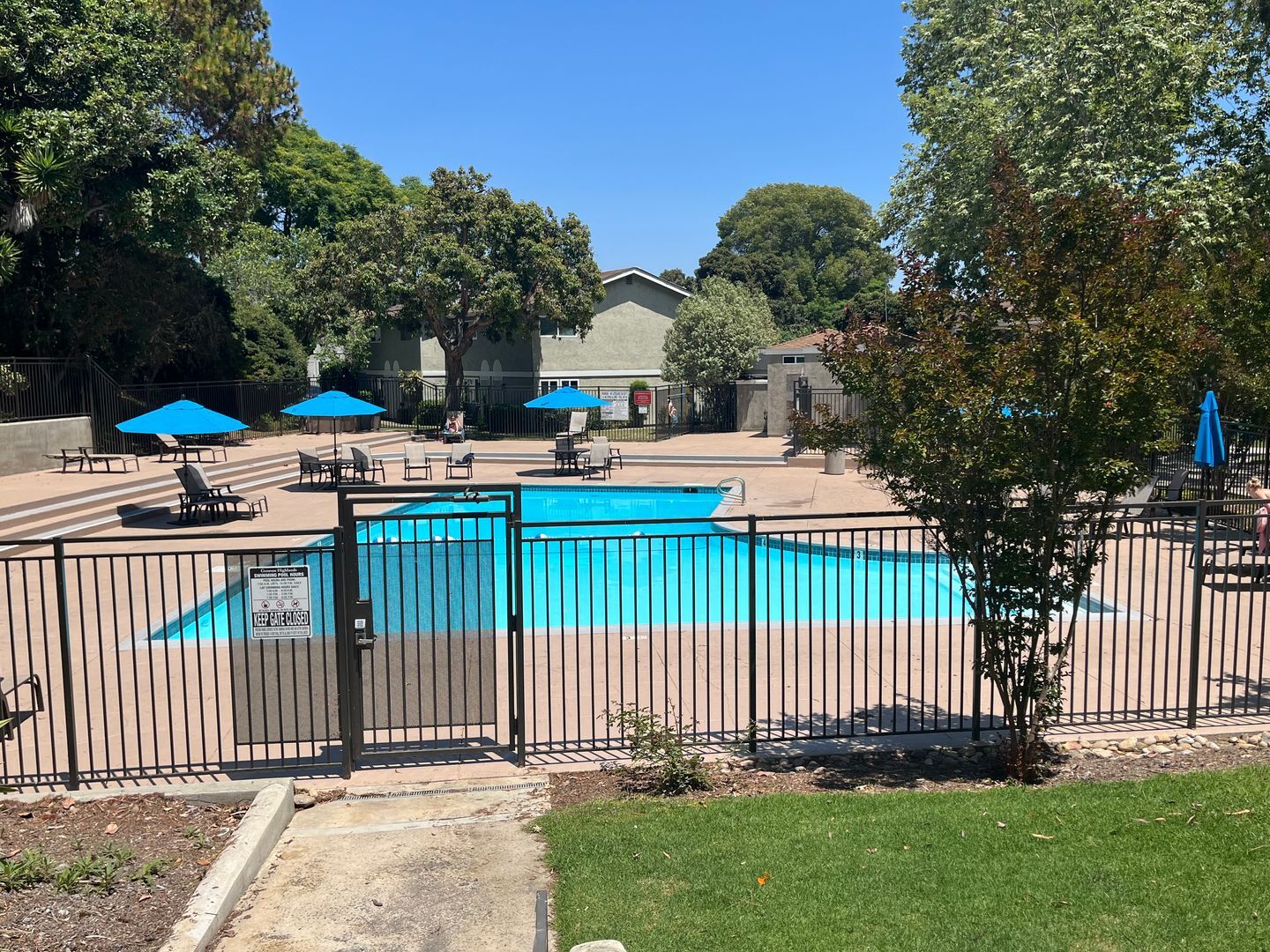 7987 Camino Huerta - San Diego - California - 2 bed, 1.5 bath rental property
