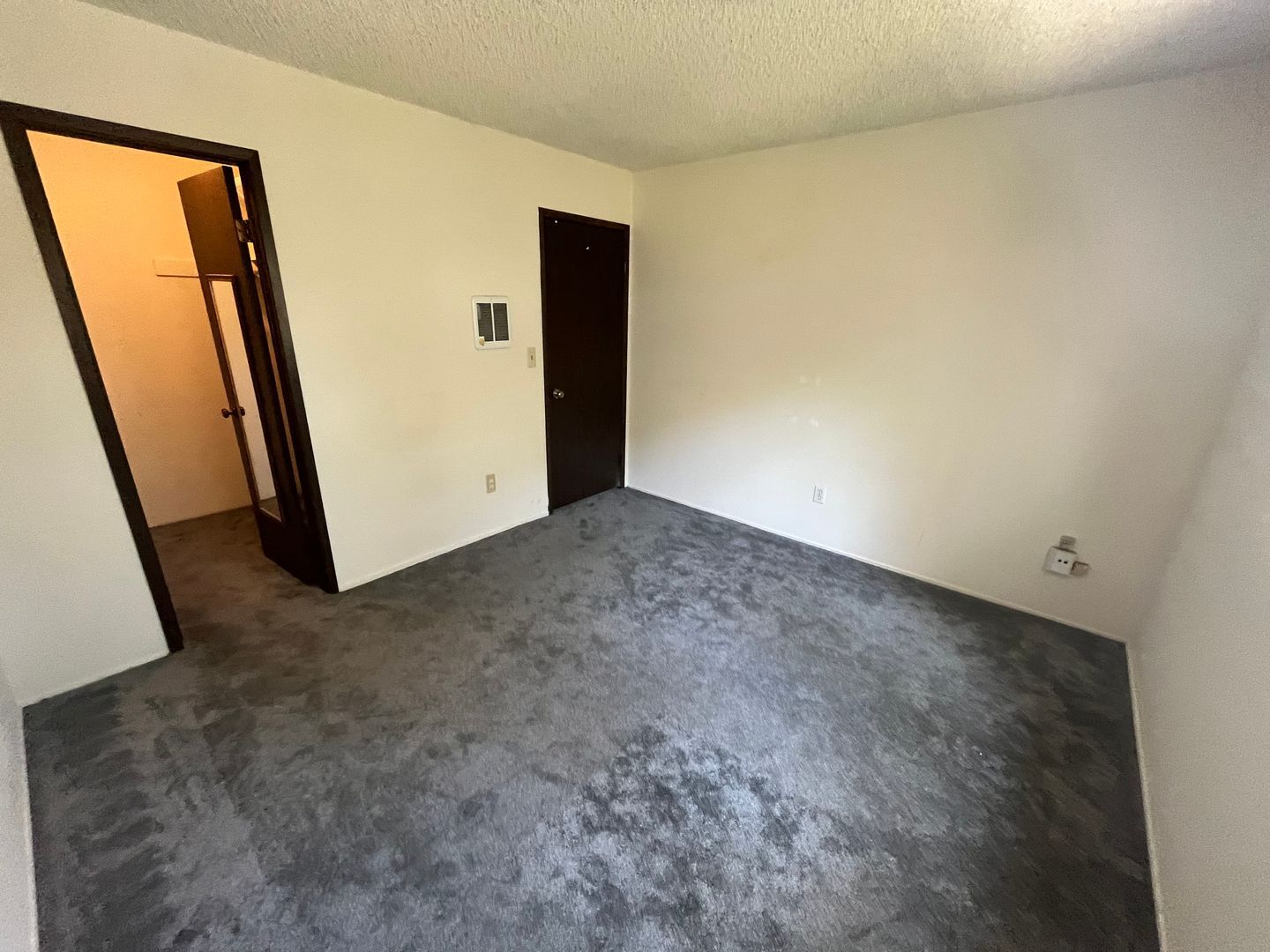 7987 Camino Huerta - San Diego - California - 2 bed, 1.5 bath rental property