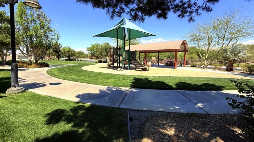 80435 Atherstone Dr - Indio - California - 3 bed, 2 bath rental property
