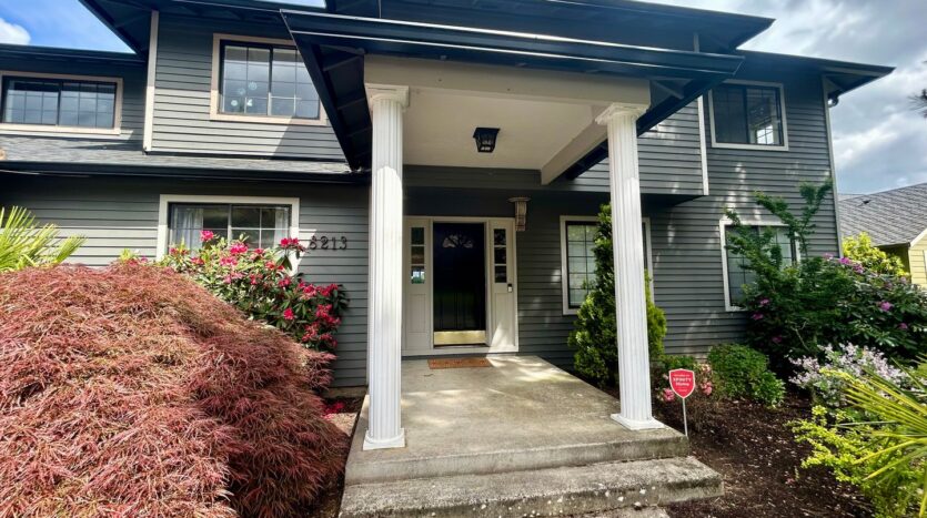8213 NW 12th Ave - Vancouver - Washington - 4 bed, 2.5 bath rental property