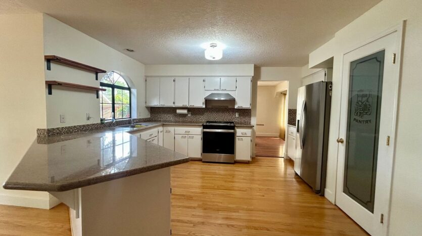 8213 NW 12th Ave - Vancouver - Washington - 4 bed, 2.5 bath rental property