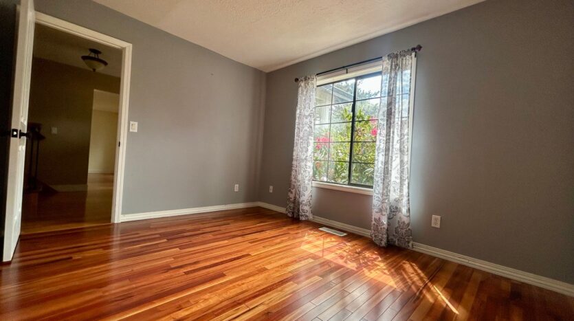 8213 NW 12th Ave - Vancouver - Washington - 4 bed, 2.5 bath rental property