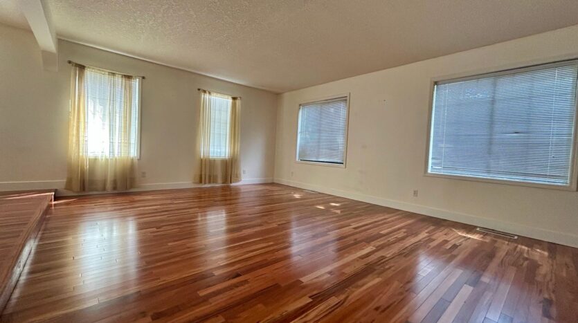 8213 NW 12th Ave - Vancouver - Washington - 4 bed, 2.5 bath rental property