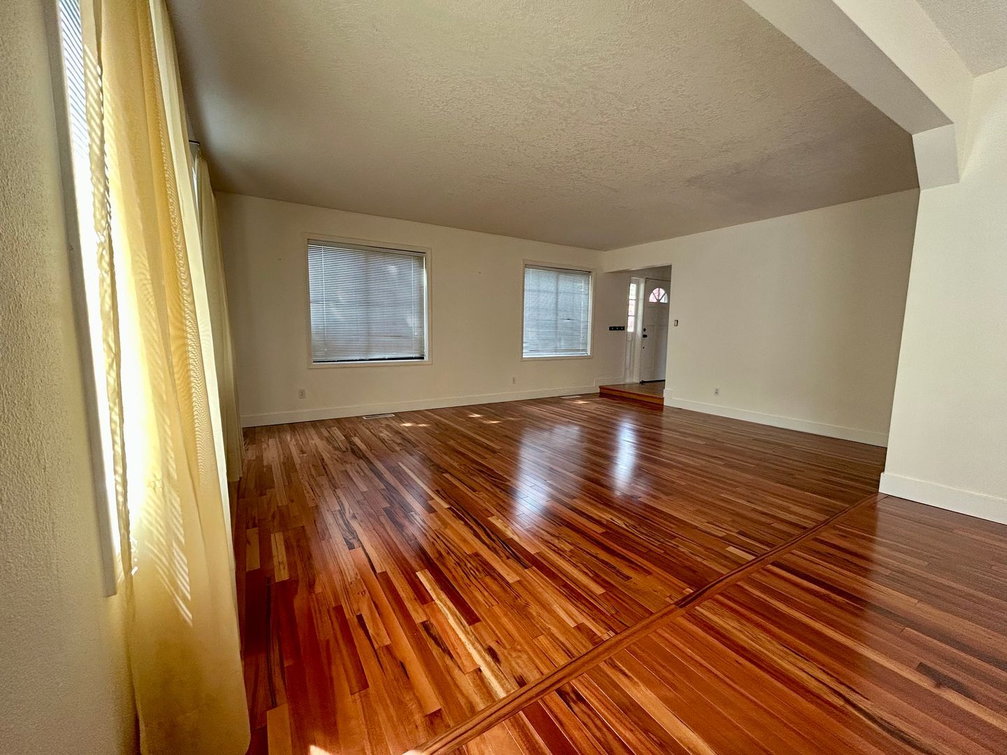 8213 NW 12th Ave - Vancouver - Washington - 4 bed, 2.5 bath rental property