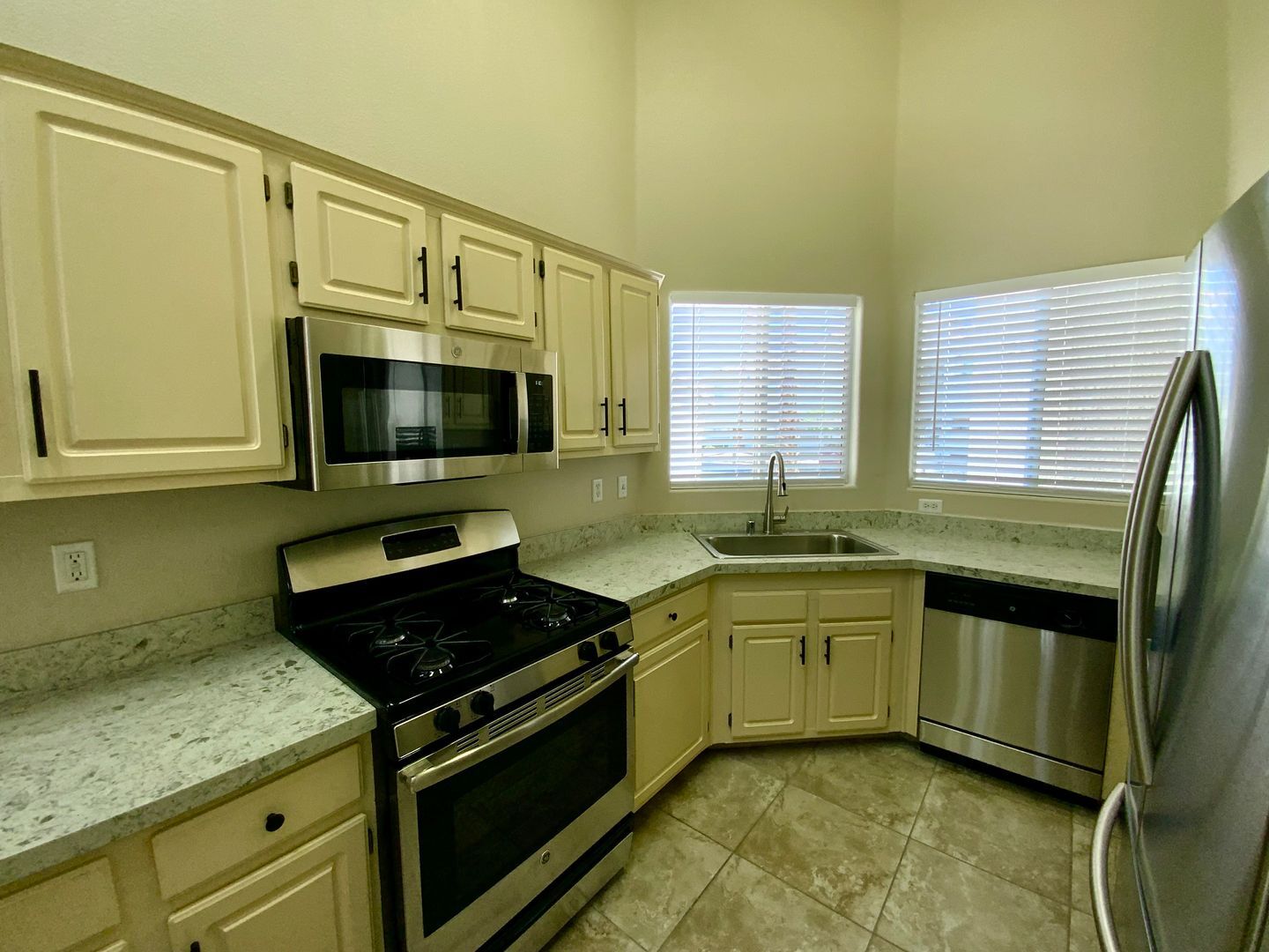 855 N Stephanie St Unit 314 - Henderson - Nevada - 2 bed, 2 bath rental property