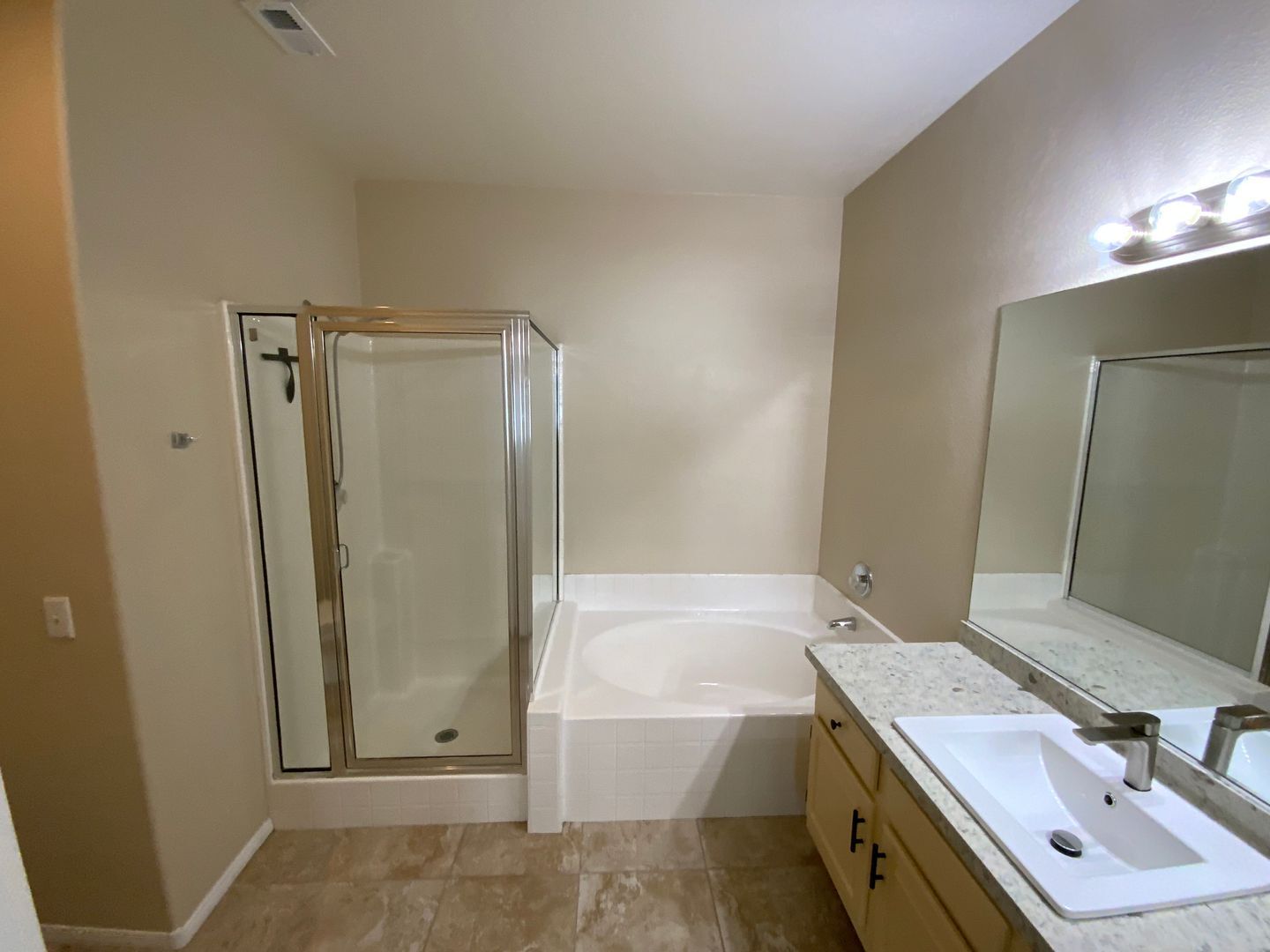 855 N Stephanie St Unit 314 - Henderson - Nevada - 2 bed, 2 bath rental property
