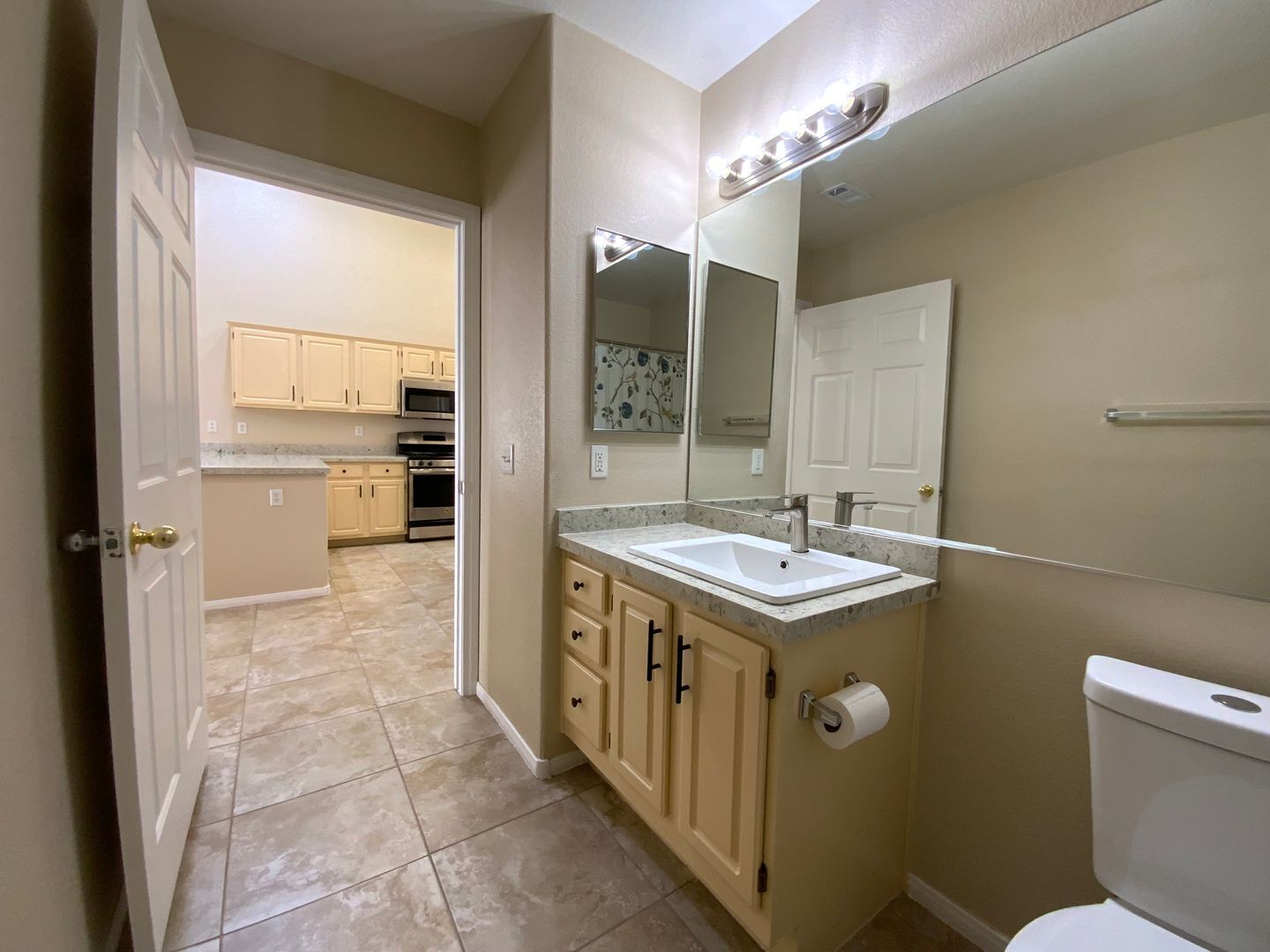 855 N Stephanie St Unit 314 - Henderson - Nevada - 2 bed, 2 bath rental property