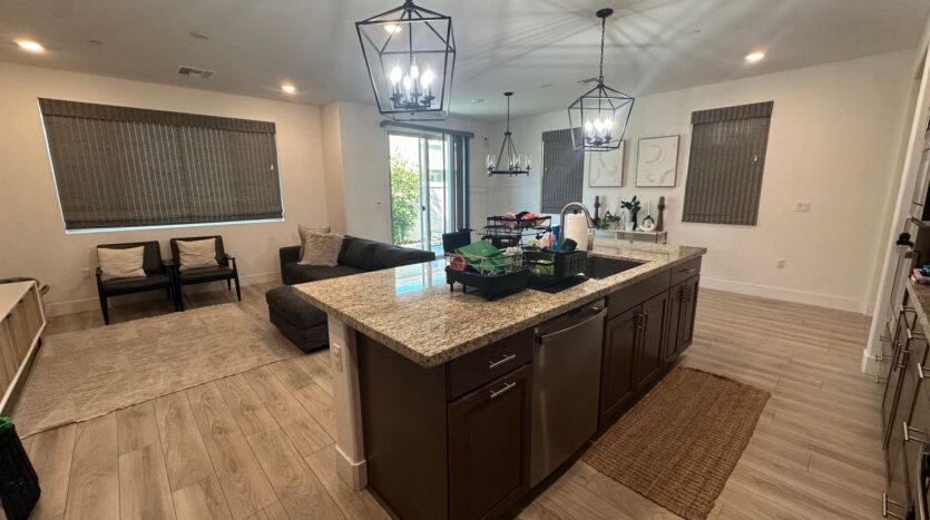 8877 Solo Way  - Elk Grove - California - 5 bed, 3 bath rental property