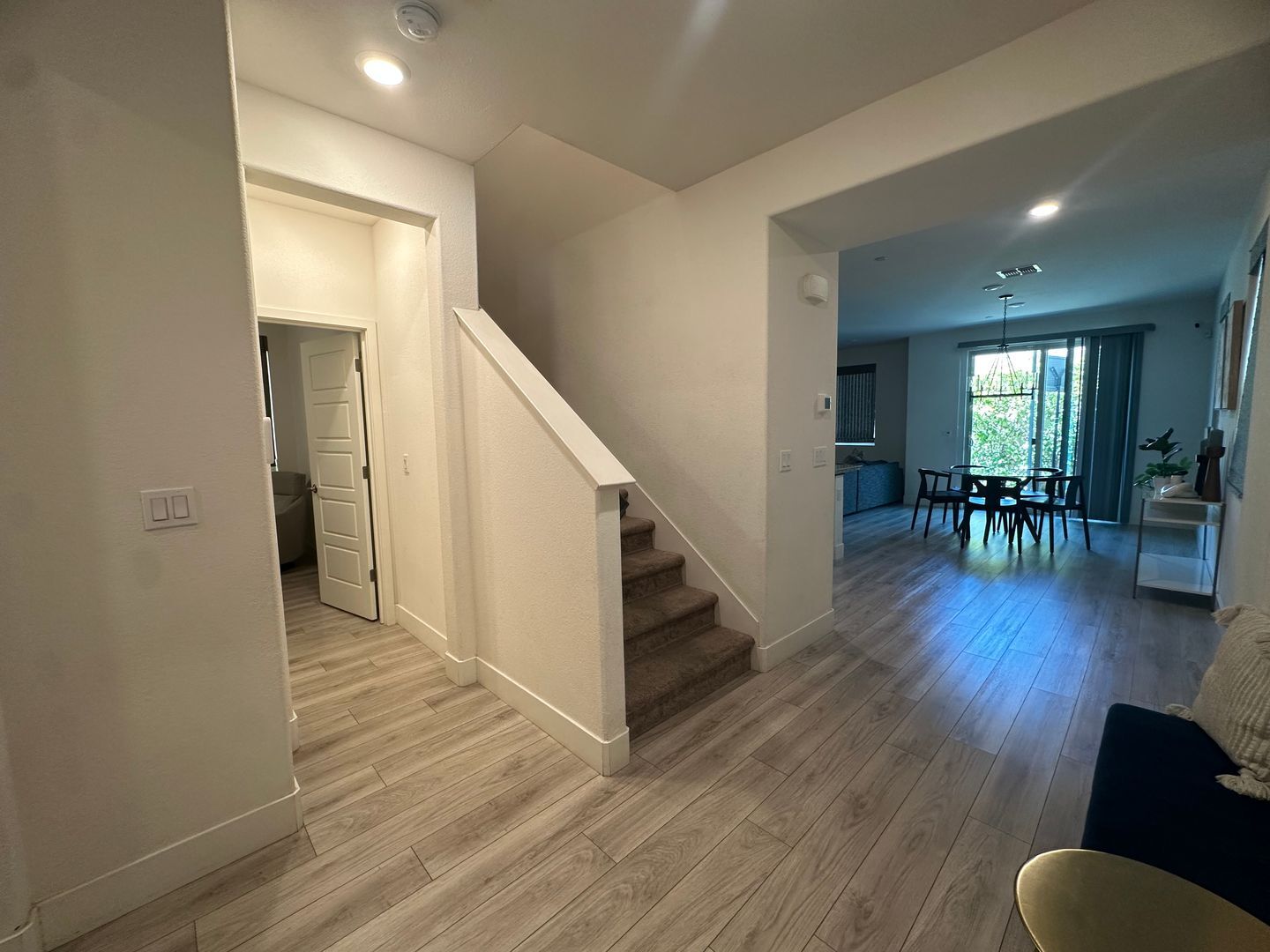 8877 Solo Way  - Elk Grove - California - 5 bed, 3 bath rental property