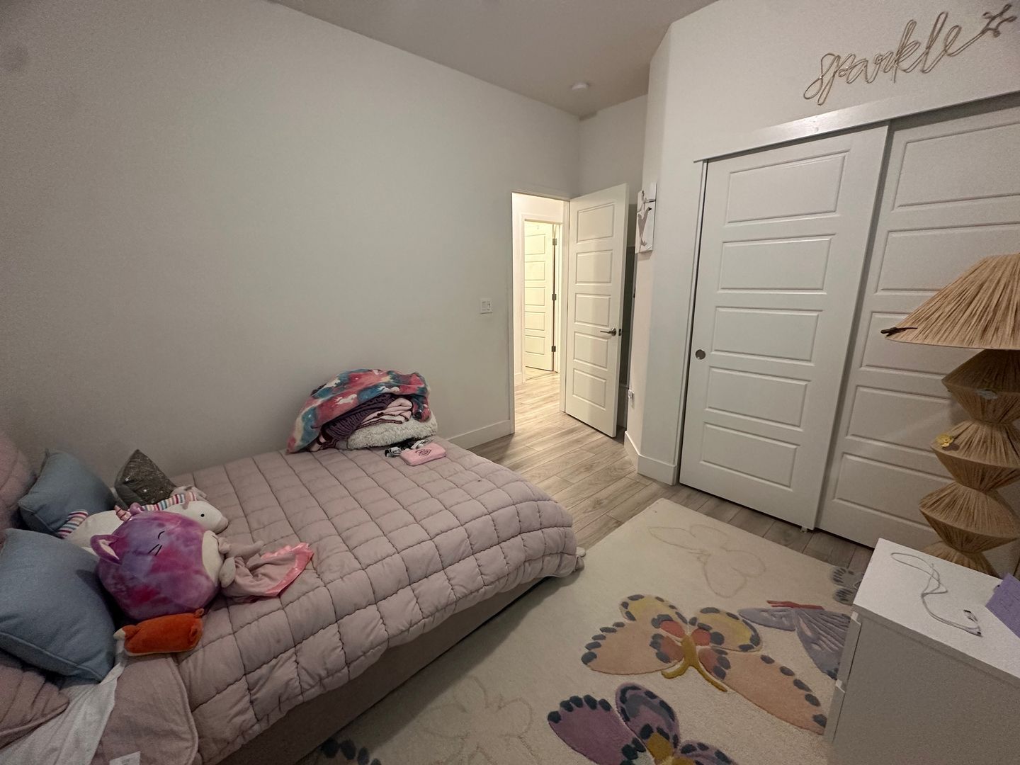 8877 Solo Way  - Elk Grove - California - 5 bed, 3 bath rental property