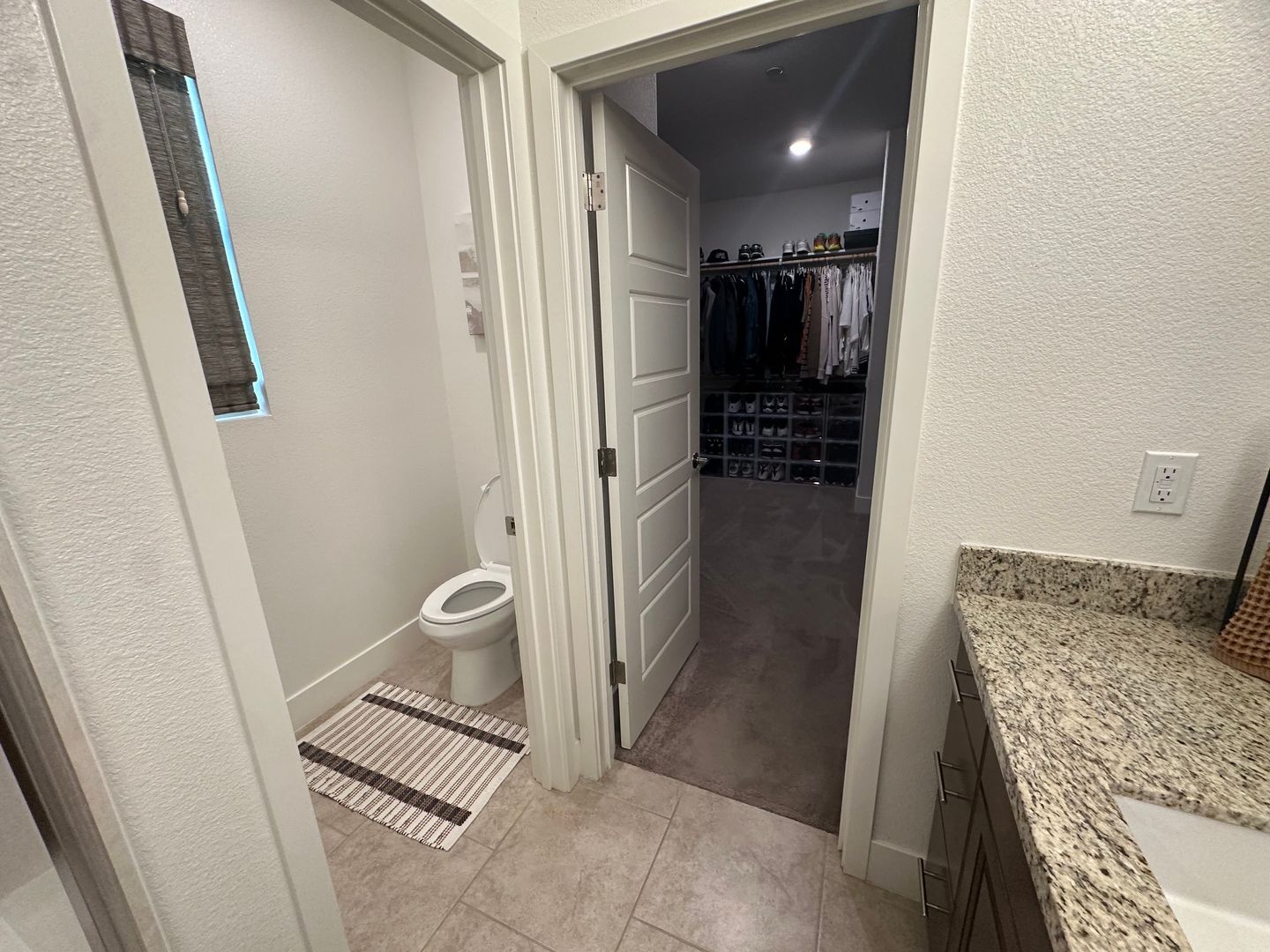 8877 Solo Way  - Elk Grove - California - 5 bed, 3 bath rental property