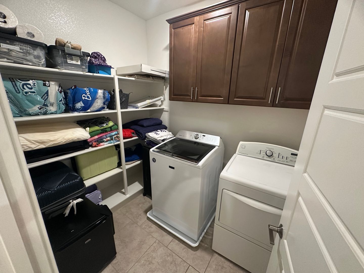 8877 Solo Way  - Elk Grove - California - 5 bed, 3 bath rental property