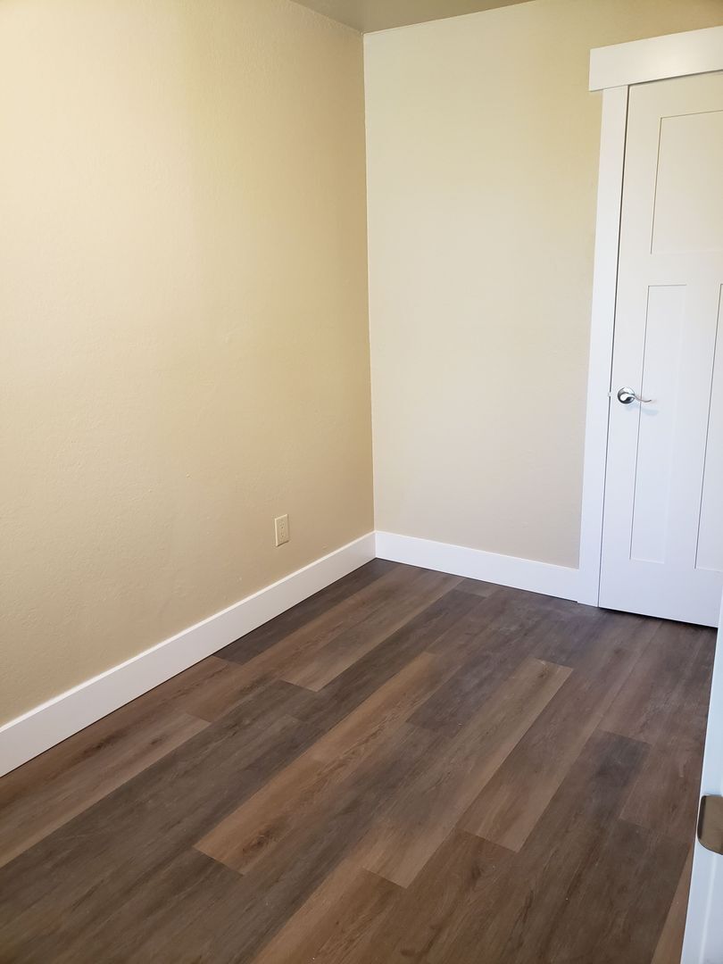 901 High Street - Bellingham - Washington - 1 bed, 1 bath rental property