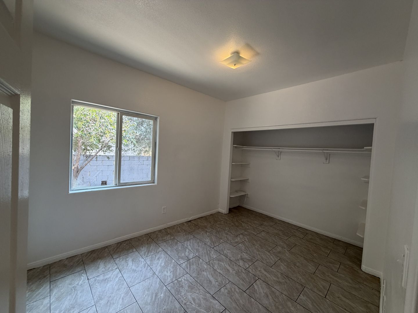 RV T 7216 Yates St Unit A - San Bernardino - California - 5 bed, 2 bath rental property