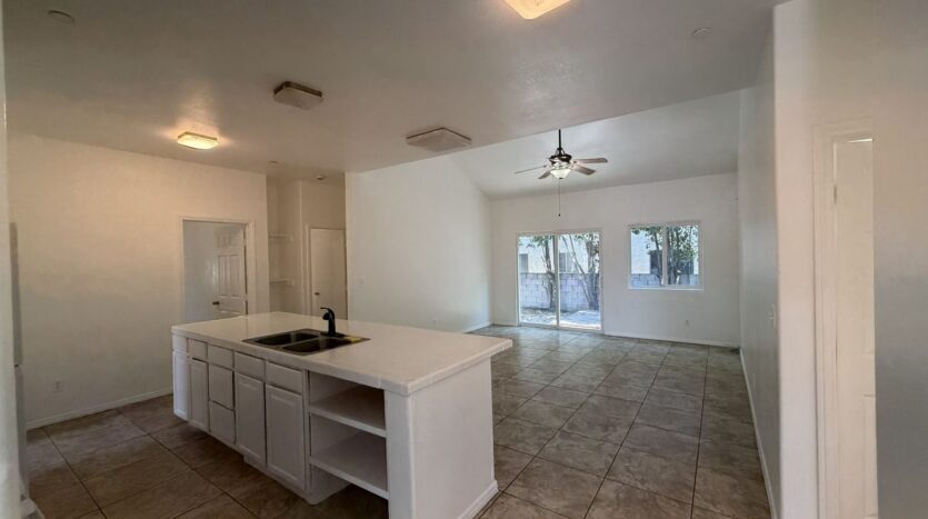 RV T 7216 Yates St Unit A - San Bernardino - California - 5 bed, 2 bath rental property