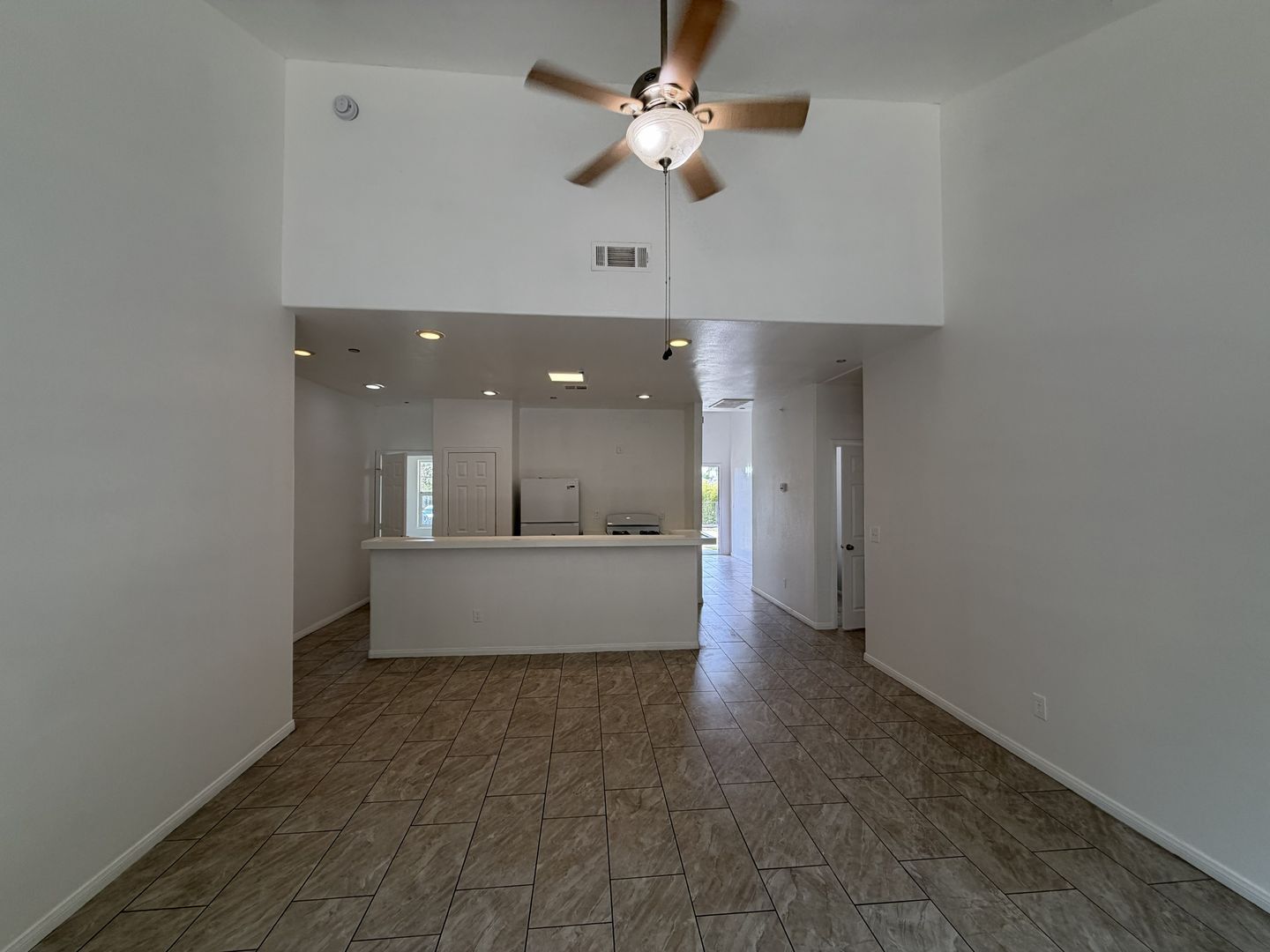 RV T 7216 Yates St Unit A - San Bernardino - California - 5 bed, 2 bath rental property