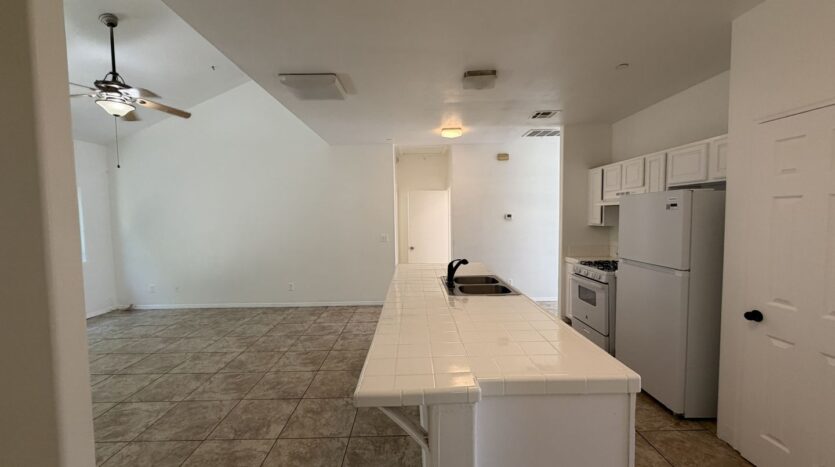 RV T 7216 Yates St Unit A - San Bernardino - California - 5 bed, 2 bath rental property