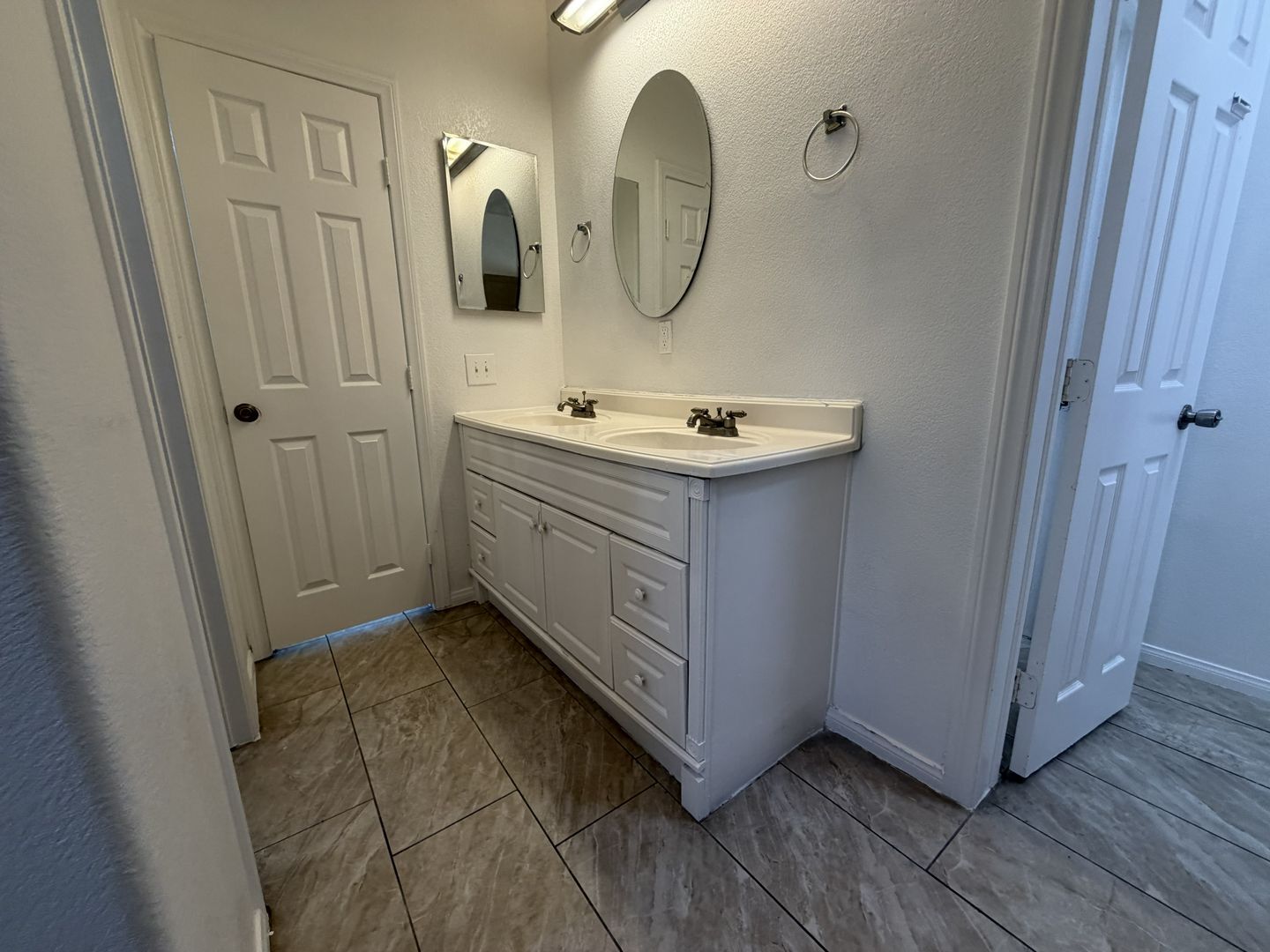RV T 7216 Yates St Unit A - San Bernardino - California - 5 bed, 2 bath rental property