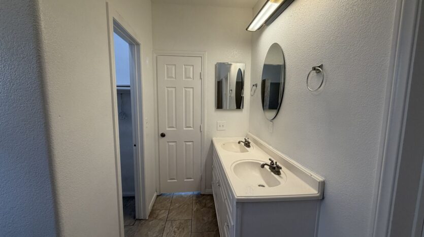 RV T 7216 Yates St Unit A - San Bernardino - California - 5 bed, 2 bath rental property