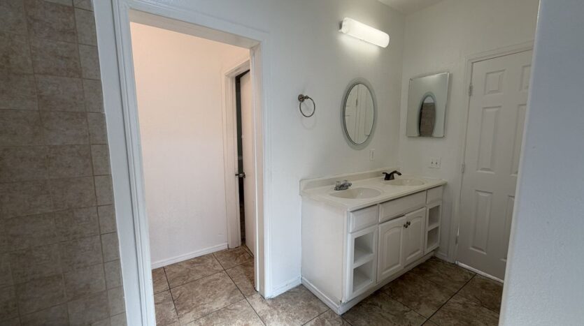 RV T 7216 Yates St Unit A - San Bernardino - California - 5 bed, 2 bath rental property