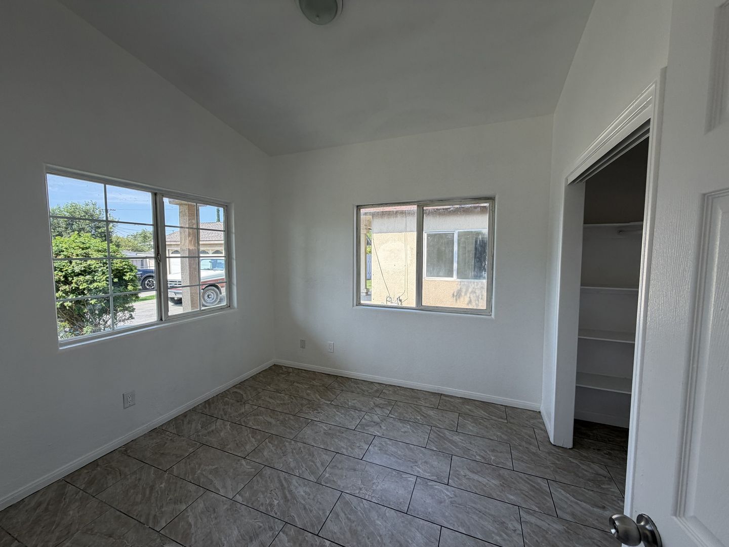 RV T 7216 Yates St Unit A - San Bernardino - California - 5 bed, 2 bath rental property