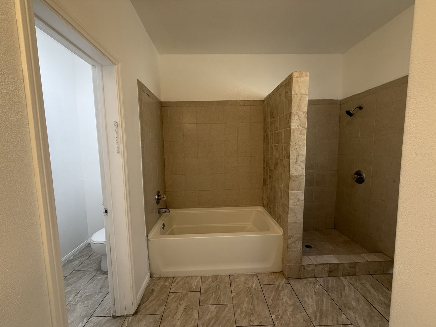 RV T 7216 Yates St Unit A - San Bernardino - California - 5 bed, 2 bath rental property