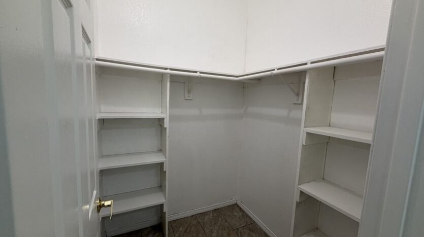RV T 7216 Yates St Unit A - San Bernardino - California - 5 bed, 2 bath rental property
