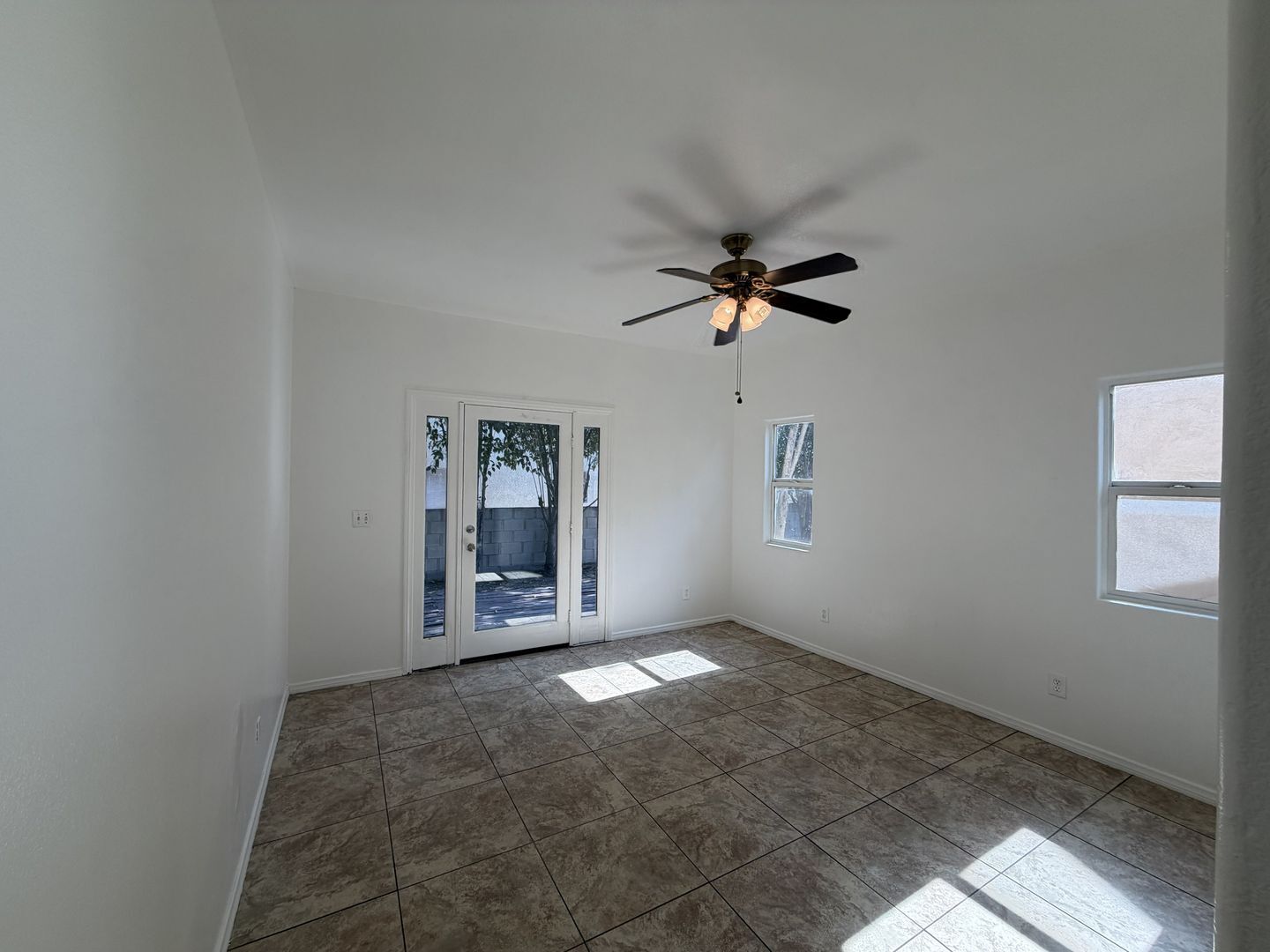RV T 7216 Yates St Unit A - San Bernardino - California - 5 bed, 2 bath rental property
