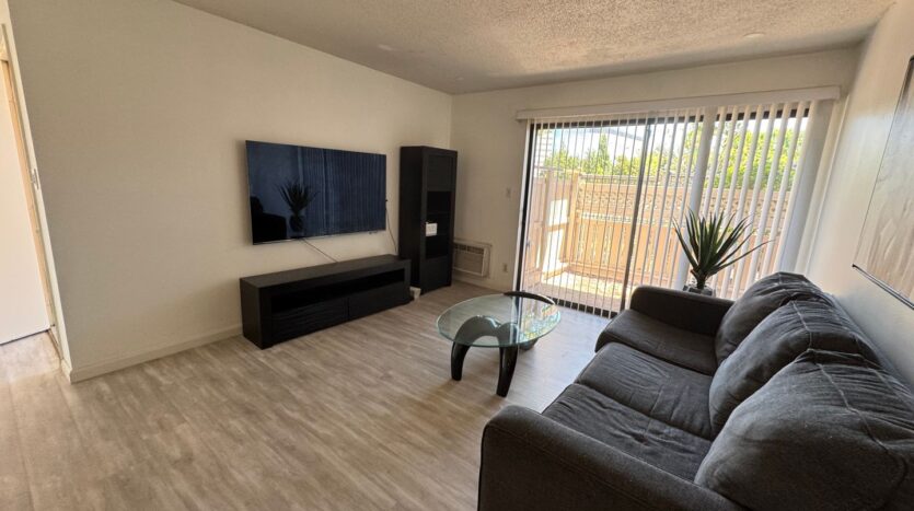 100 Kinross Dr Unit 9 - Walnut Creek - California - 1 bed, 1 bath rental property