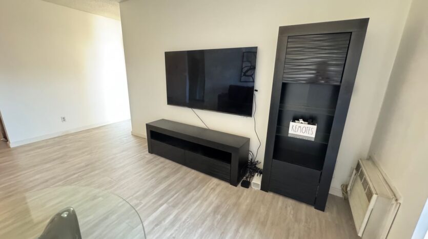 100 Kinross Dr Unit 9 - Walnut Creek - California - 1 bed, 1 bath rental property