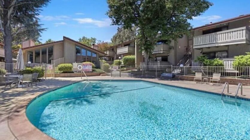 100 Kinross Dr Unit 9 - Walnut Creek - California - 1 bed, 1 bath rental property