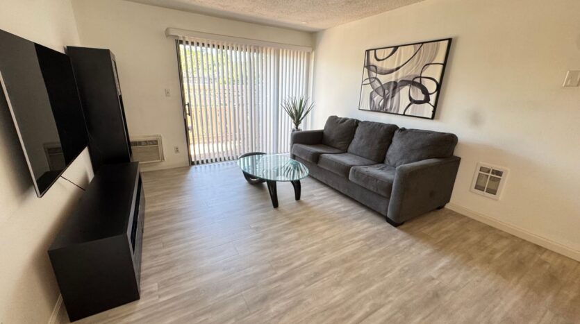 100 Kinross Dr Unit 9 - Walnut Creek - California - 1 bed, 1 bath rental property
