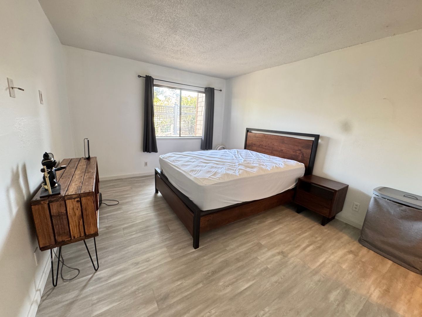 100 Kinross Dr Unit 9 - Walnut Creek - California - 1 bed, 1 bath rental property