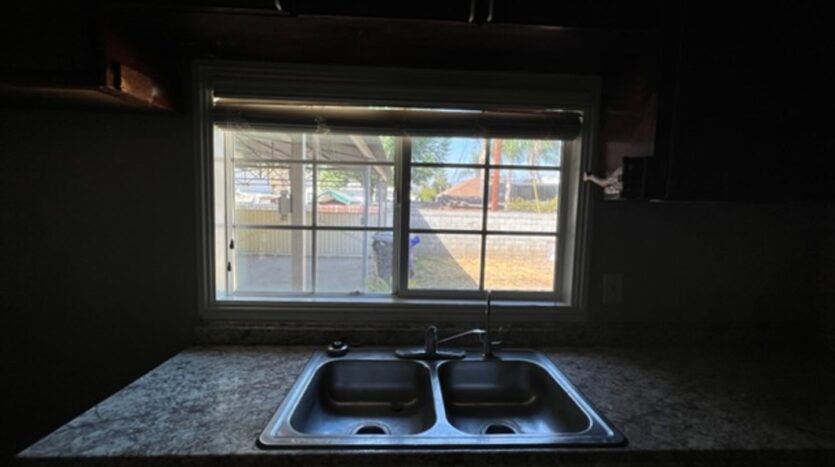 1063-1067 S. Park Ave - Pomona - California - 4 bed, 2 bath rental property