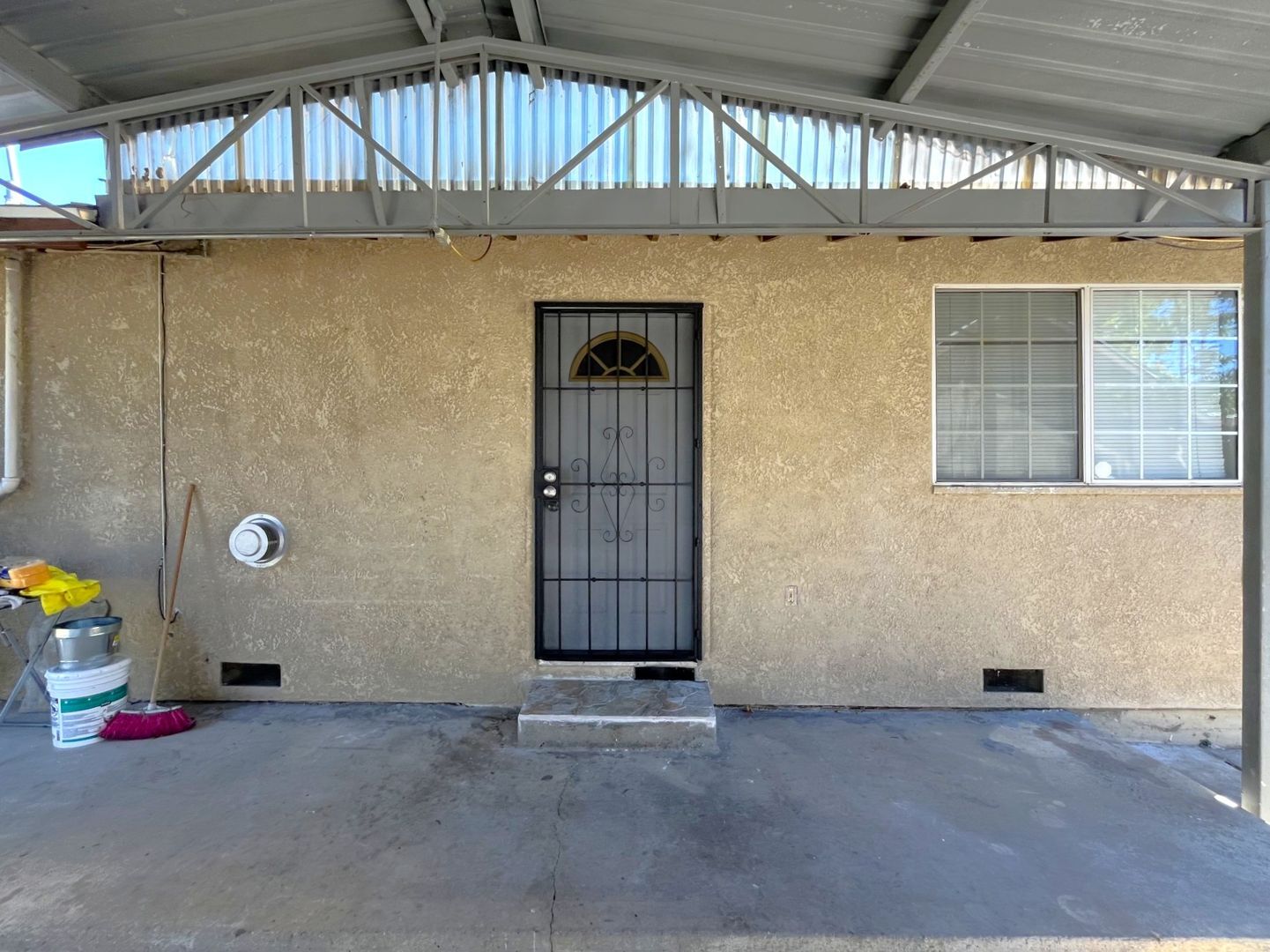1063-1067 S. Park Ave - Pomona - California - 4 bed, 2 bath rental property