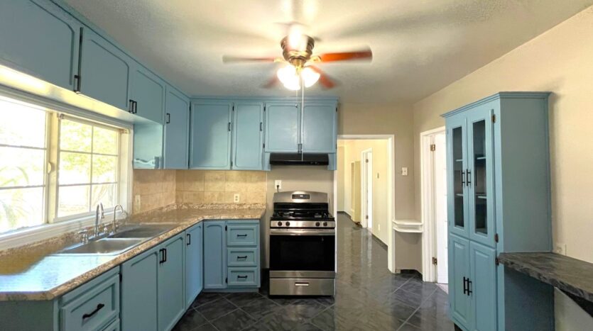 1063-1067 S. Park Ave - Pomona - California - 4 bed, 2 bath rental property