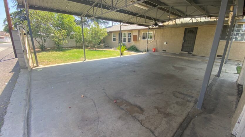 1063-1067 S. Park Ave - Pomona - California - 4 bed, 2 bath rental property