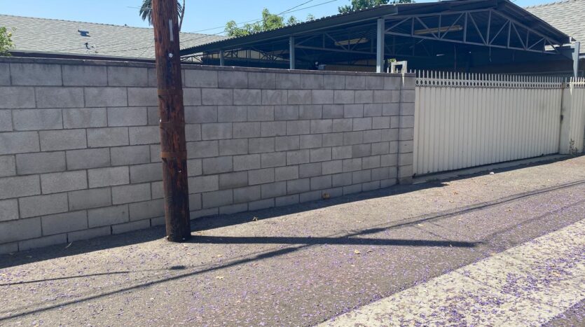 1063-1067 S. Park Ave - Pomona - California - 4 bed, 2 bath rental property