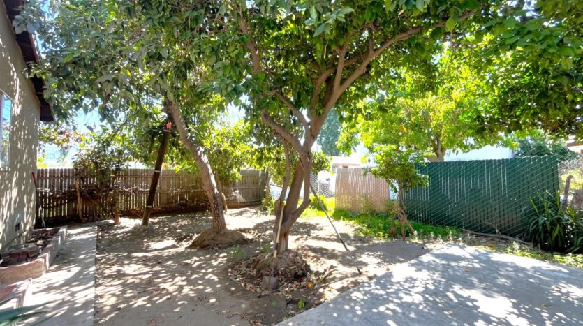 1063-1067 S. Park Ave - Pomona - California - 4 bed, 2 bath rental property