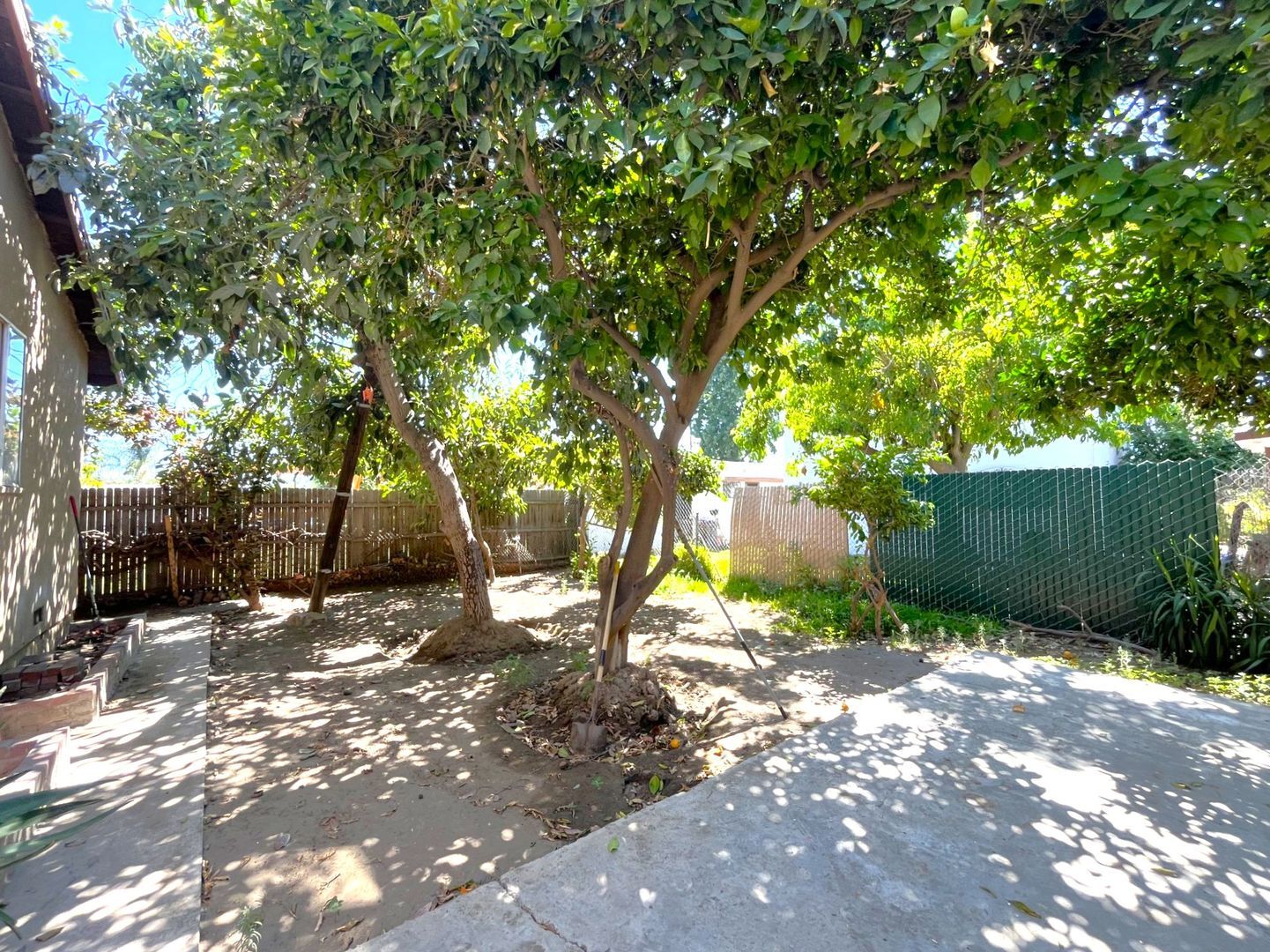 1063-1067 S. Park Ave - Pomona - California - 4 bed, 2 bath rental property