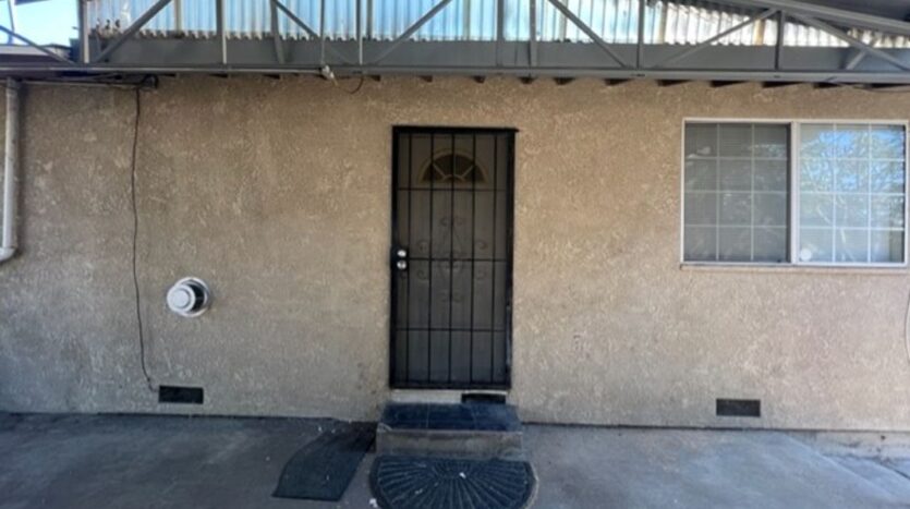 1063-1067 S. Park Ave - Pomona - California - 4 bed, 2 bath rental property