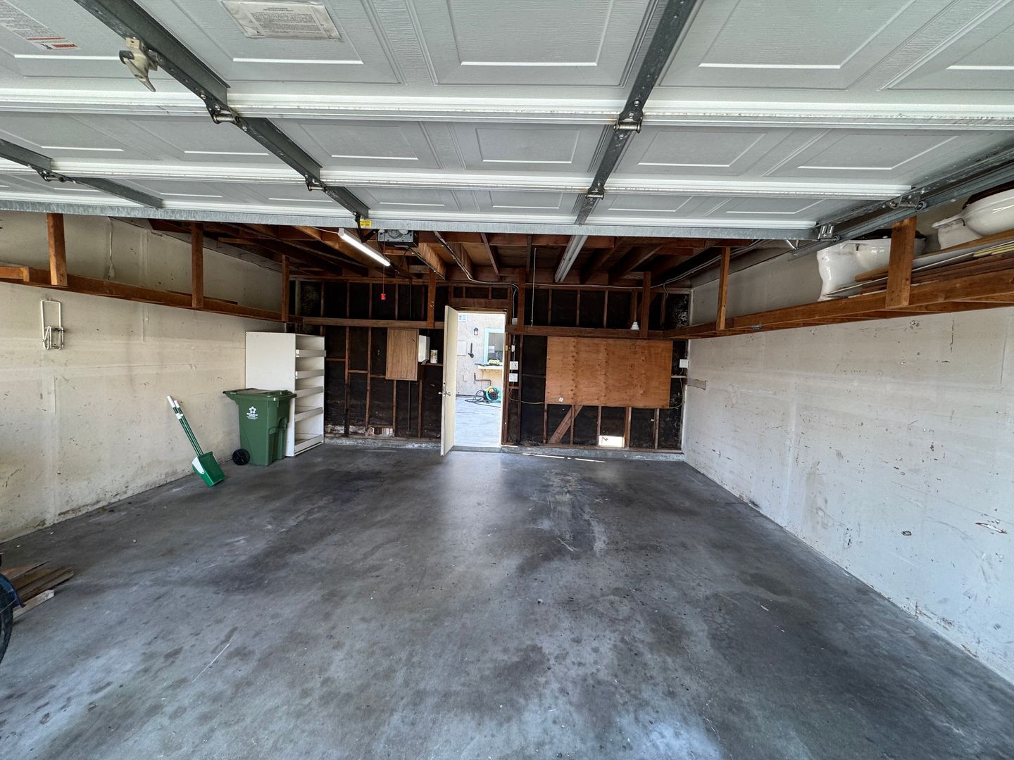 10818 Rexbon Court - Fountain Valley - California - 2 bed, 1.5 bath rental property