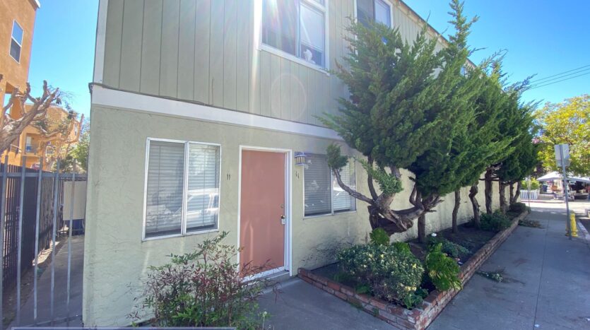 110 Kaye Street  Unit 11 - Santa Cruz - California - 1 bath rental property