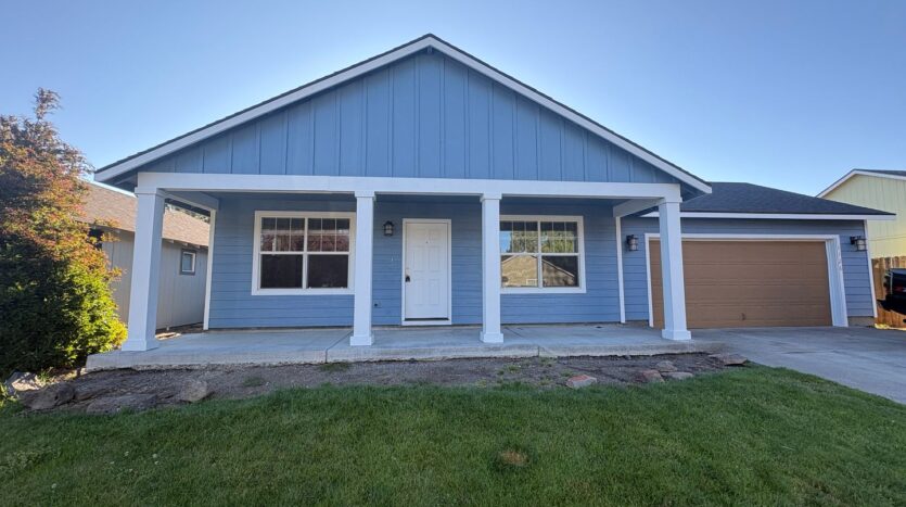 1126 SW 33rd Street - Redmond - Oregon - 4 bed, 2 bath rental property