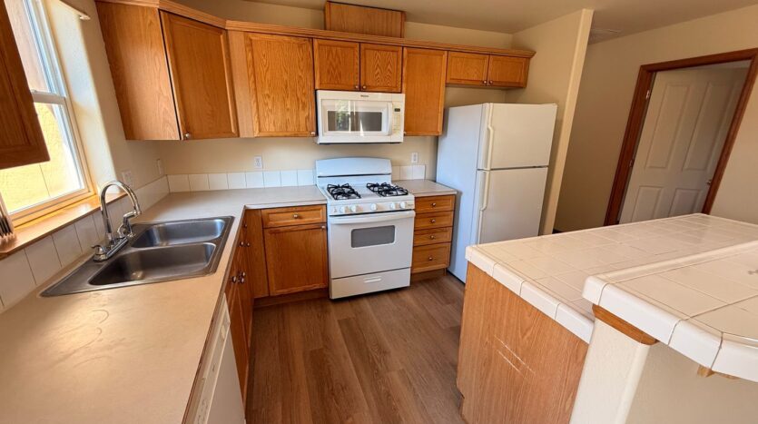 1126 SW 33rd Street - Redmond - Oregon - 4 bed, 2 bath rental property