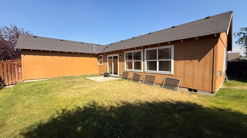 1126 SW 33rd Street - Redmond - Oregon - 4 bed, 2 bath rental property