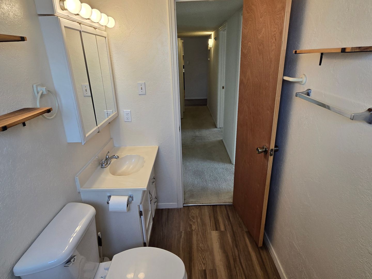 11317 Baja Dr. NE - Albuquerque - New Mexico - 3 bed, 2 bath rental property